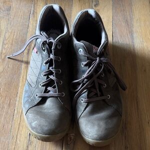 Brown Men's Casual Lace-Up Shoes
